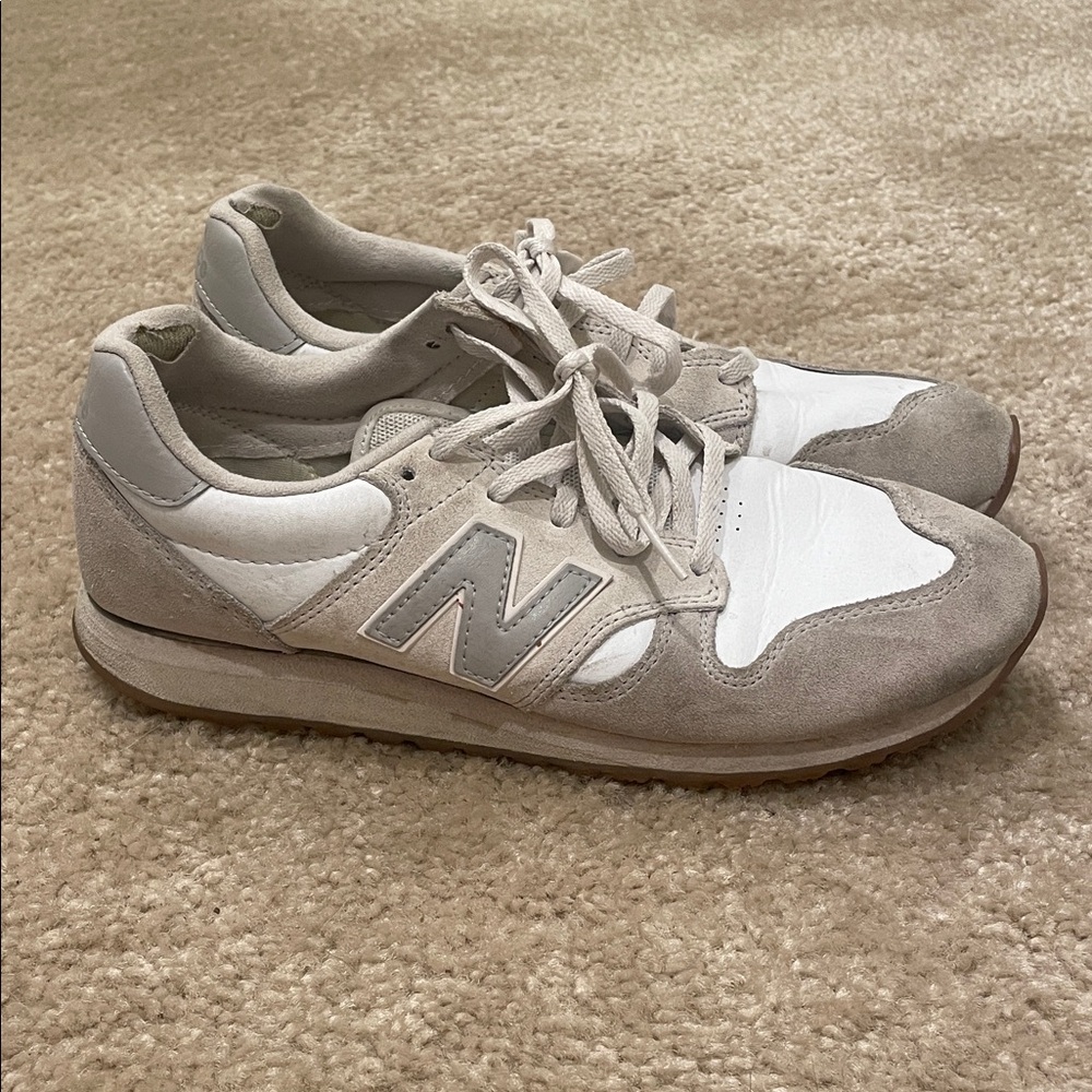 New Balance Light Beige & White Casual Sneakers
